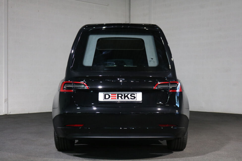 Tesla Hearse 3 Long Range AWD Dual Motor Begrafeniswagen (Nieuw)