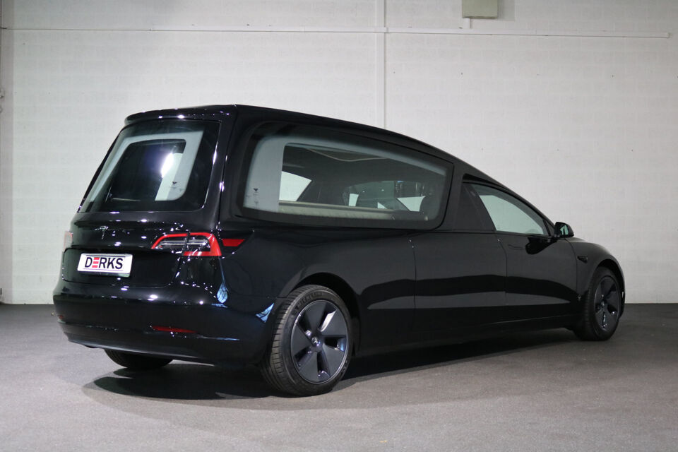 Tesla Hearse 3 Long Range AWD Dual Motor Begrafeniswagen (Nieuw)