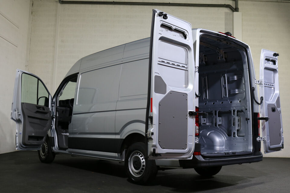 VW-Bedrijfswagens Crafter 2.0 TDI 140pk L3 H3 Automaat Airco Navigatie Apple Carplay Camera