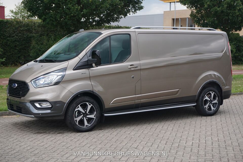 Ford Transit Custom 300L Active 130PK BPM VRIJ!!