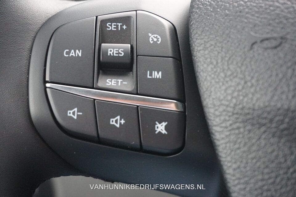 Ford Transit Custom 300L Active 130PK BPM VRIJ!!
