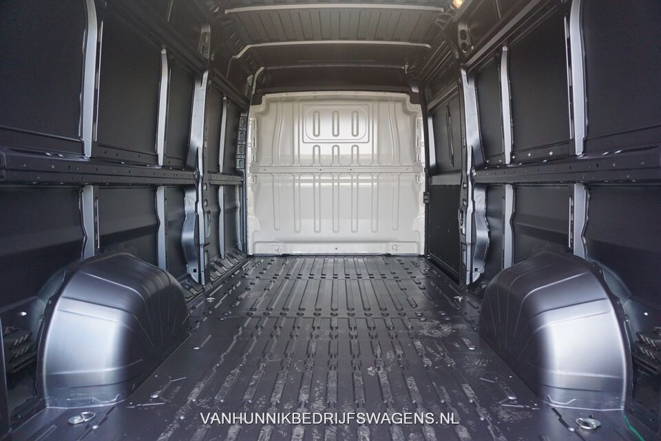 Opel Movano 3500 Heavy 2.2 165PK L3H2 BPM VRIJ!!