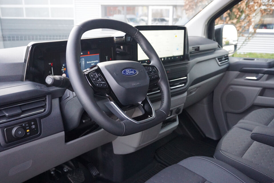 Ford Transit Custom 300L 170PK Limited AUT BPM VRIJ!!