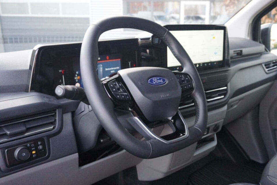 Ford Transit Custom 300L 170PK Trend AUT BPM VRIJ!!