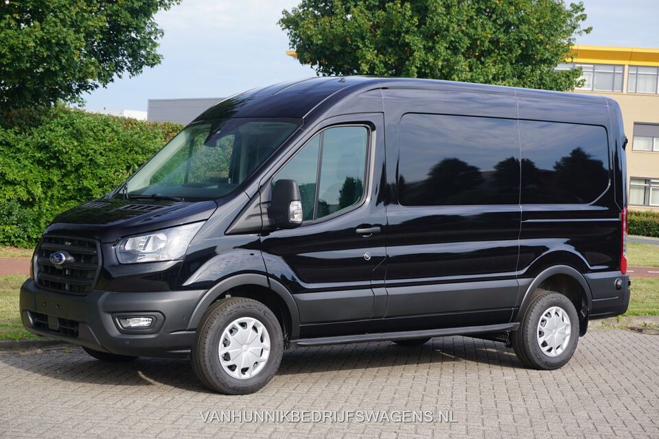 Ford Transit 350M 130PK L2H2 BPM VRIJ!!