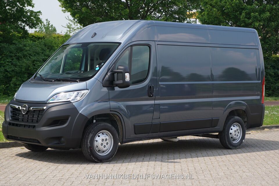 Opel Movano 3500 2.2 CDTI 140PK L2H2 BPM VRIJ!!