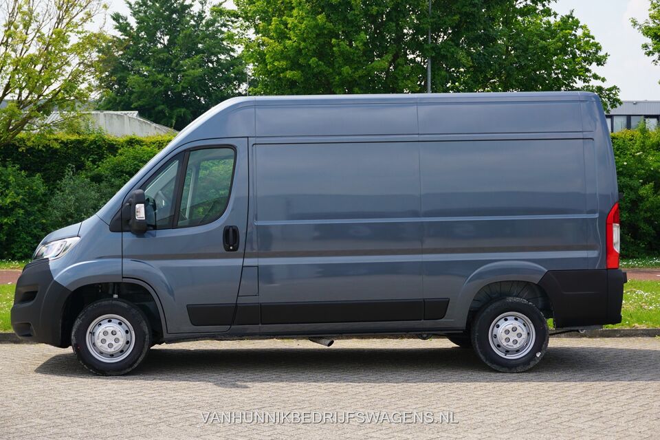 Opel Movano 3500 2.2 CDTI 140PK L2H2 BPM VRIJ!!