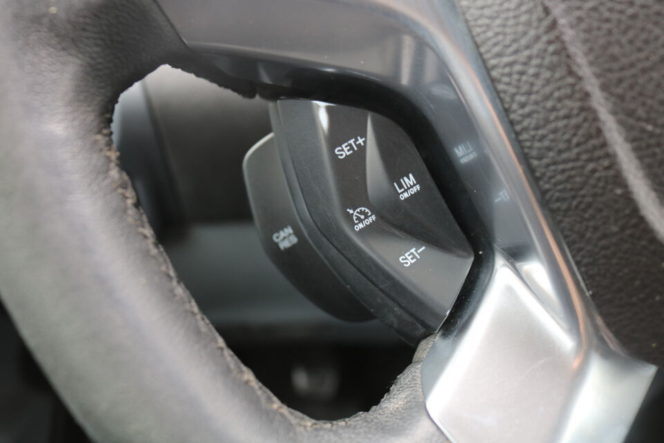 Ford Transit Custom 2.2 TDCI 155pk Sport Airco Navigatie