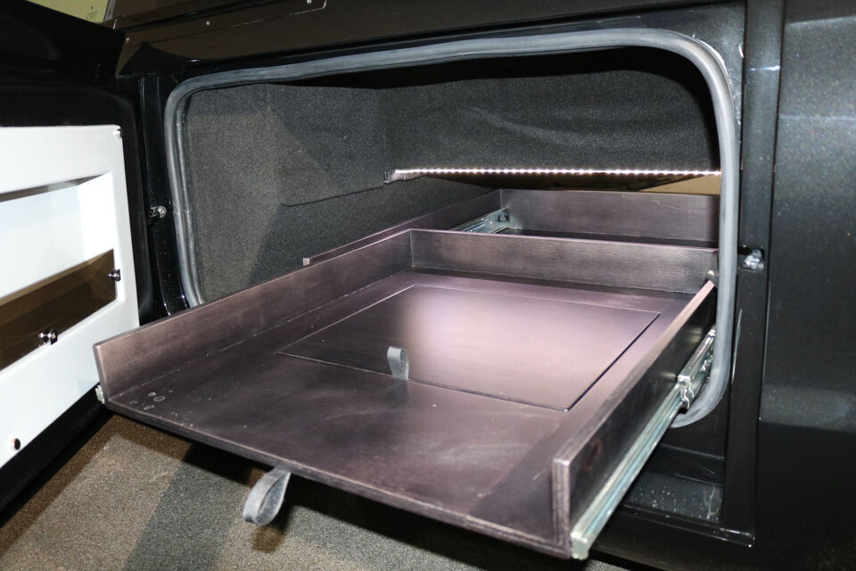 Tesla Hearse 3 Long Range AWD Dual Motor Begrafeniswagen (Nieuw)