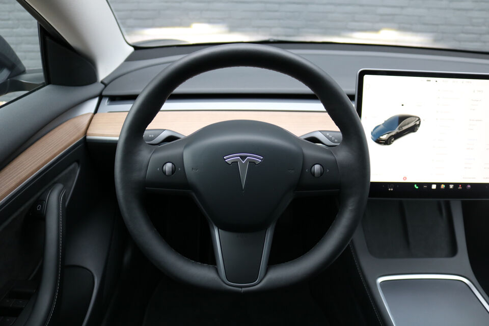 Tesla Hearse 3 Long Range AWD Dual Motor Begrafeniswagen (Nieuw)