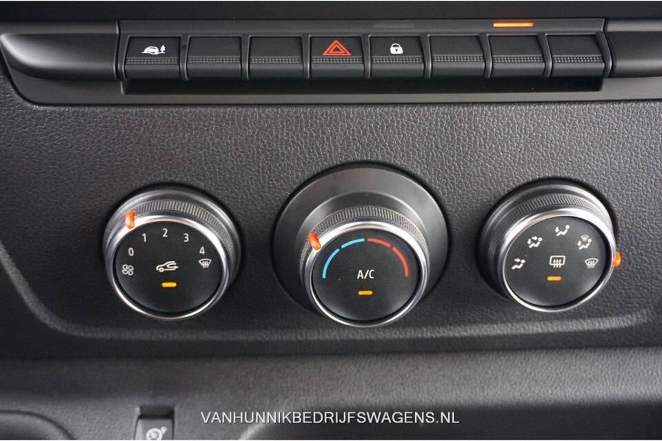 Renault Master T35 2.3 150PK L3H2 BPM VRIJ!!