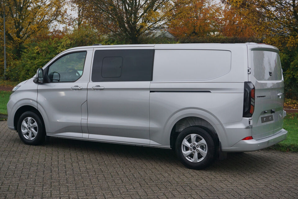 Ford Transit Custom 300L 170PK DC Limited AUT BPM VRIJ!!