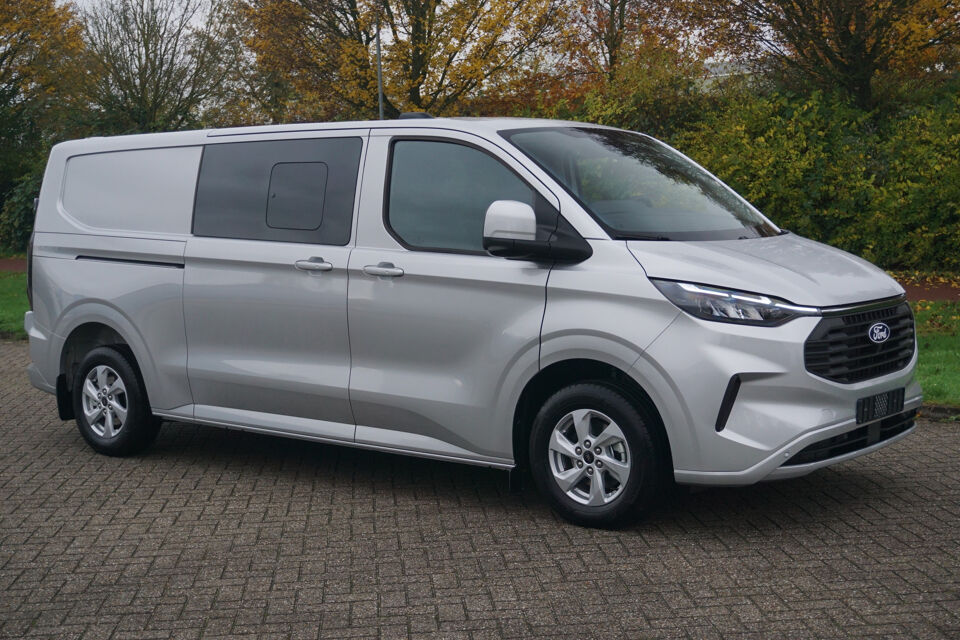 Ford Transit Custom 300L 170PK DC Limited AUT BPM VRIJ!!