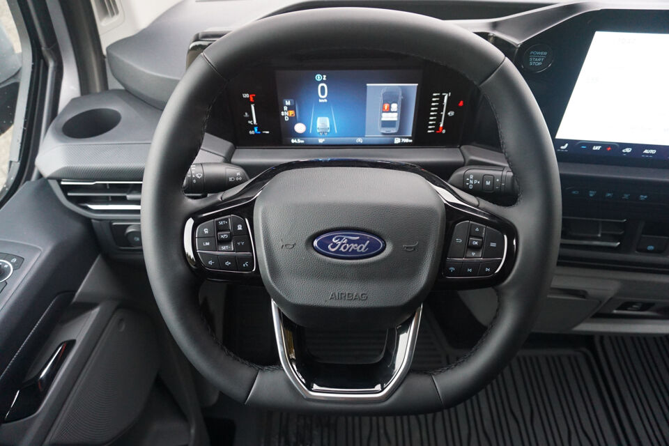 Ford Transit Custom 300L 170PK DC Limited AUT BPM VRIJ!!
