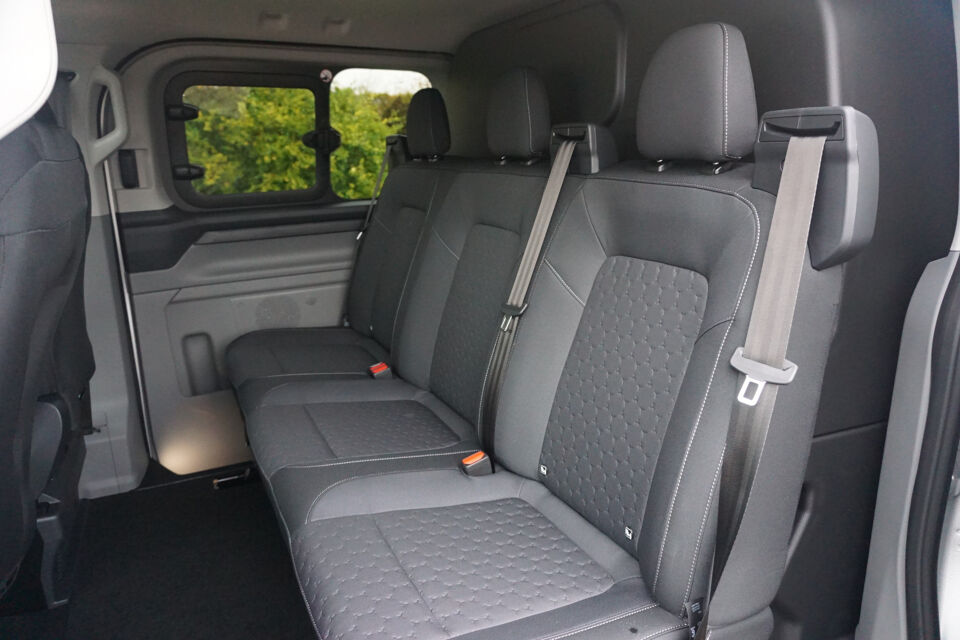 Ford Transit Custom 300L 170PK DC Limited AUT BPM VRIJ!!