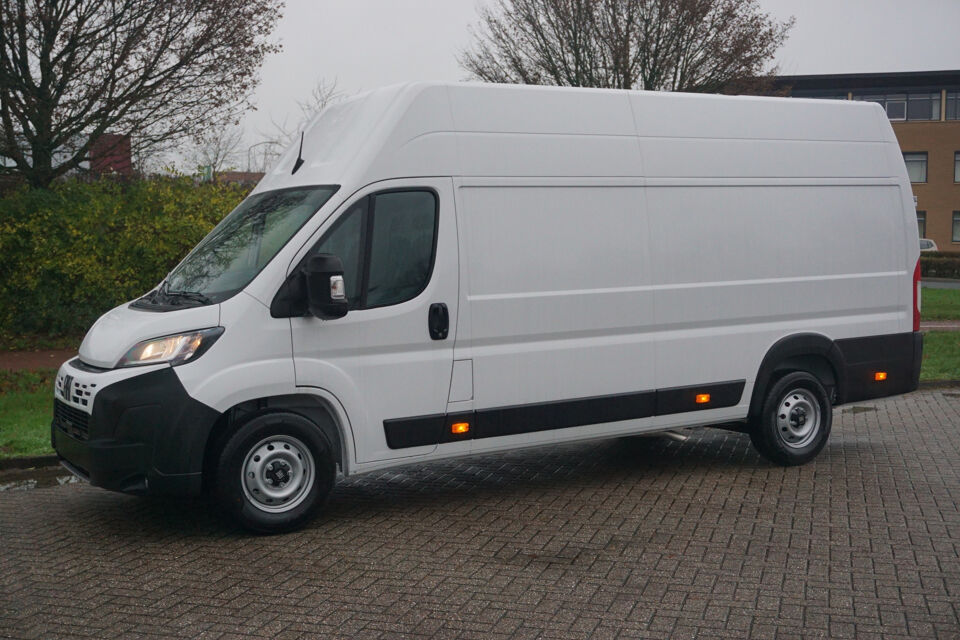 Fiat Ducato MAXI 35 140PK L4H3 Series 10 BPM VRIJ!!