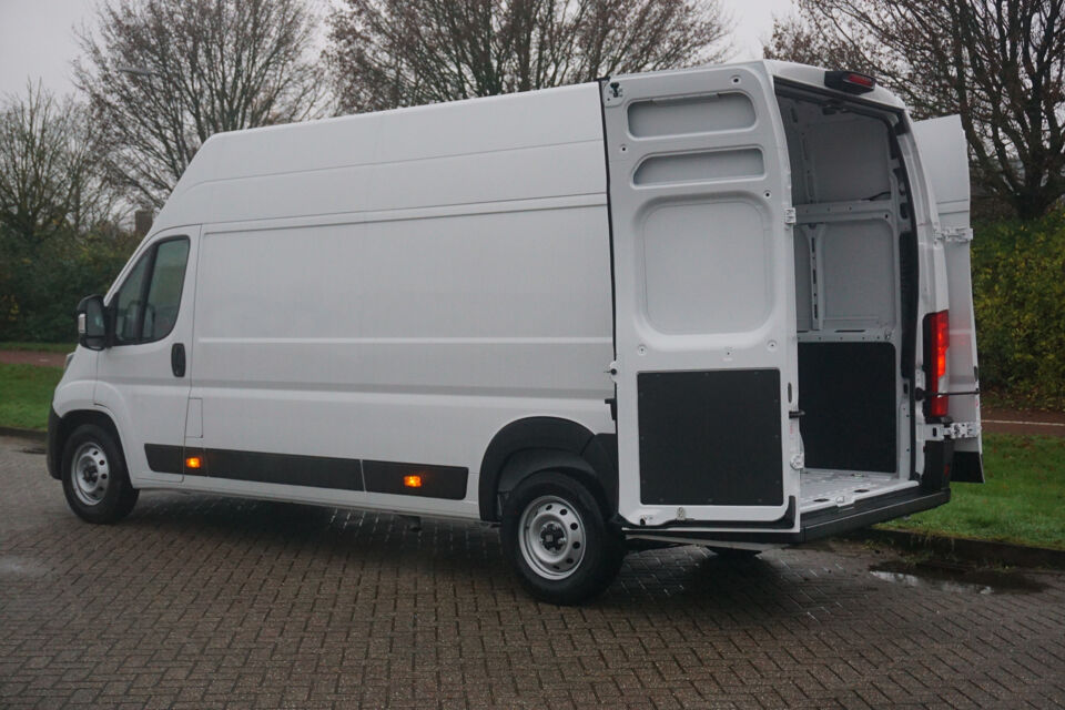 Fiat Ducato MAXI 35 140PK L4H3 Series 10 BPM VRIJ!!