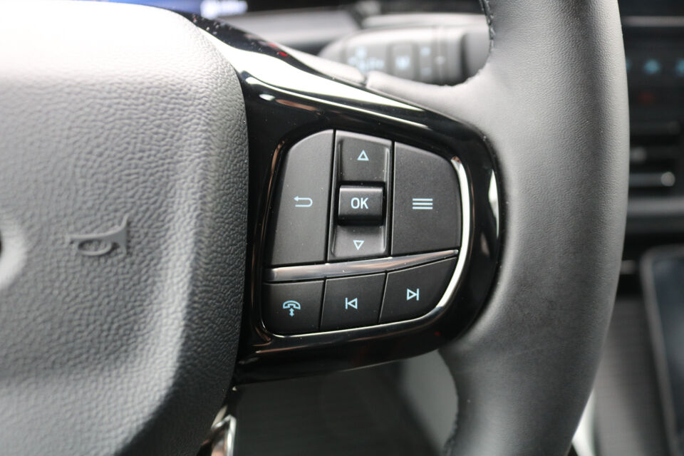 Ford Transit Custom 2.0 TDci L2 H1 DC Limited Automaat Airco Navigatie Camera (360Gr)