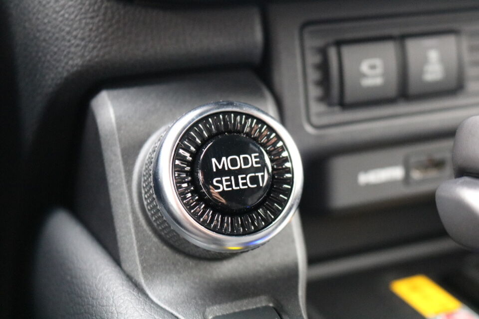 Toyota Land Cruiser 2.8 D-4D Grijs Kenteken Nieuw Model Trekhaak BPM Vrij