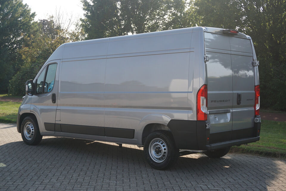 Peugeot Boxer 35+ Heavy 2.2HDI 180PK EAT8 Automaat L3H2 BPM VRIJ!!