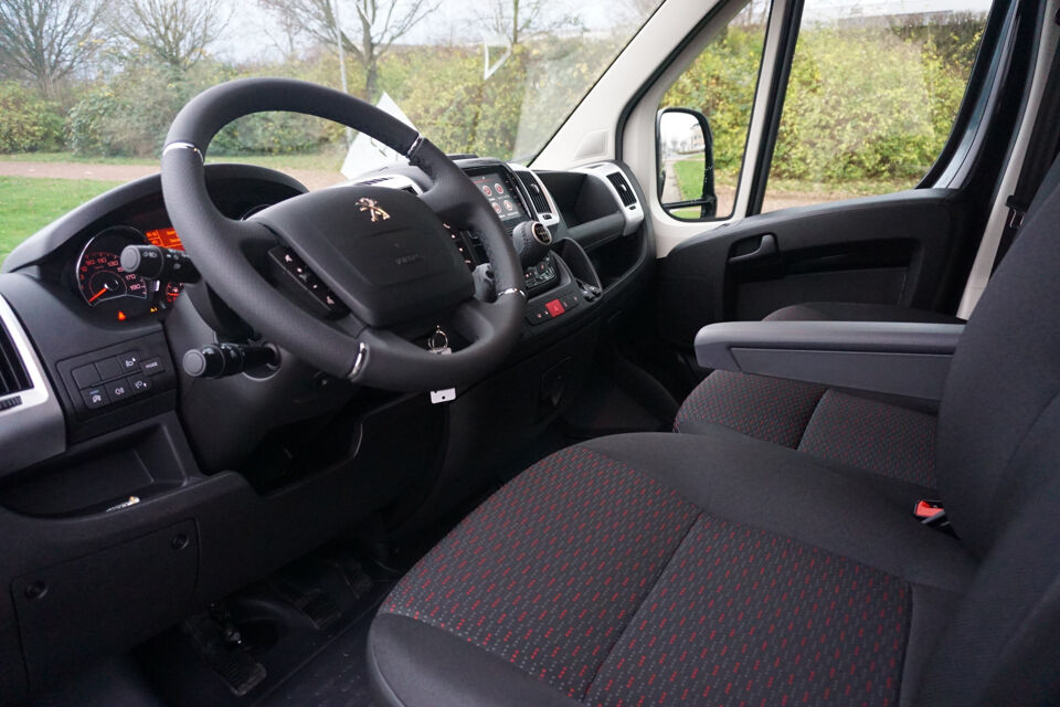 Peugeot Boxer 35 Heavy 2.2 140PK L3H2 BPM VRIJ!!