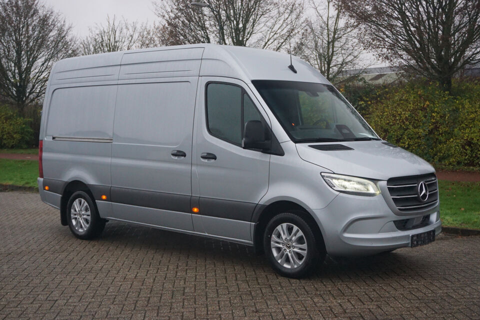 Mercedes-Benz Sprinter 319CDI Select L2H2 BPM VRIJ!!