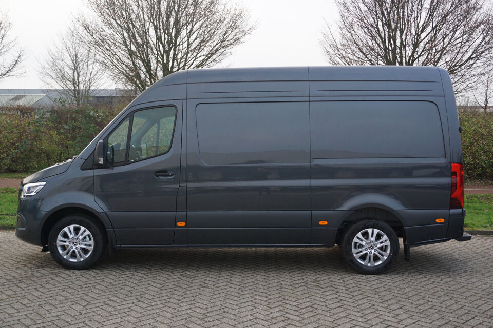 Mercedes-Benz Sprinter 319CDI Select L2H2 BPM VRIJ!!