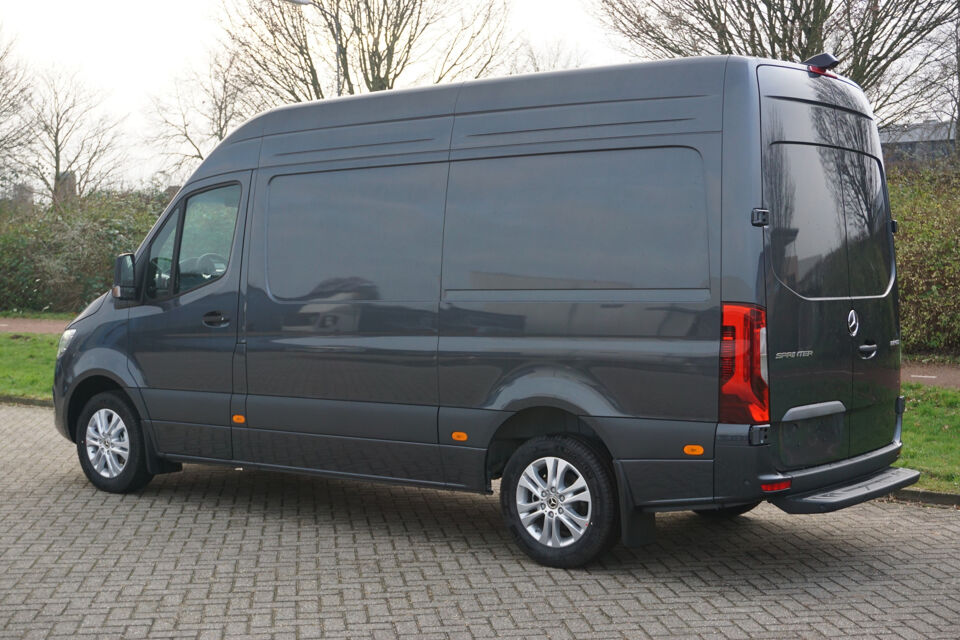 Mercedes-Benz Sprinter 319CDI Select L2H2 BPM VRIJ!!