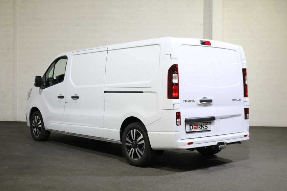 Renault Trafic 2.0 dCi 170pk L2 H1 Automaat Airco Navigatie Camera Trekhaak