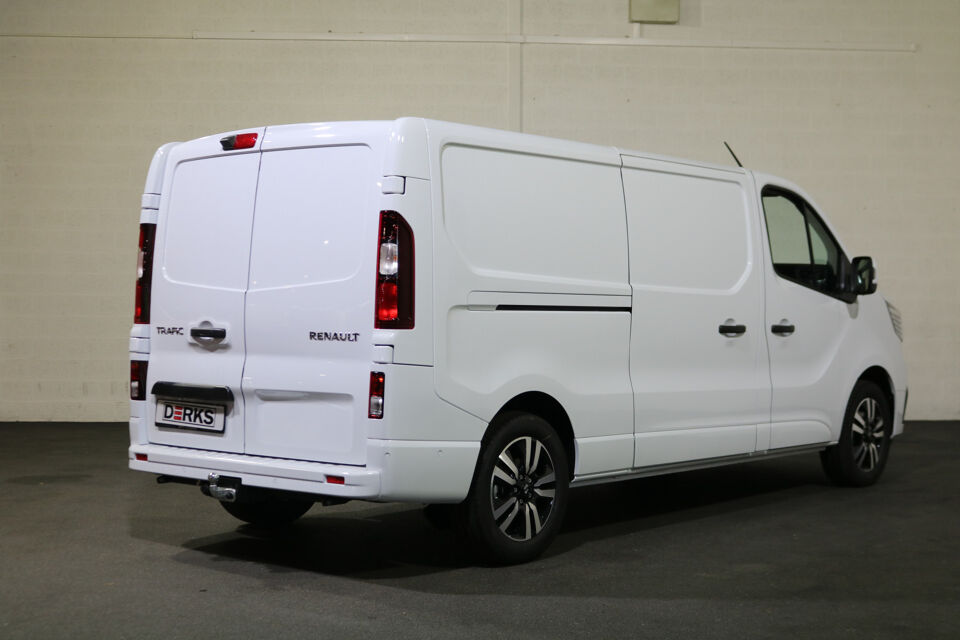 Renault Trafic 2.0 dCi 170pk L2 H1 Automaat Airco Navigatie Camera Trekhaak