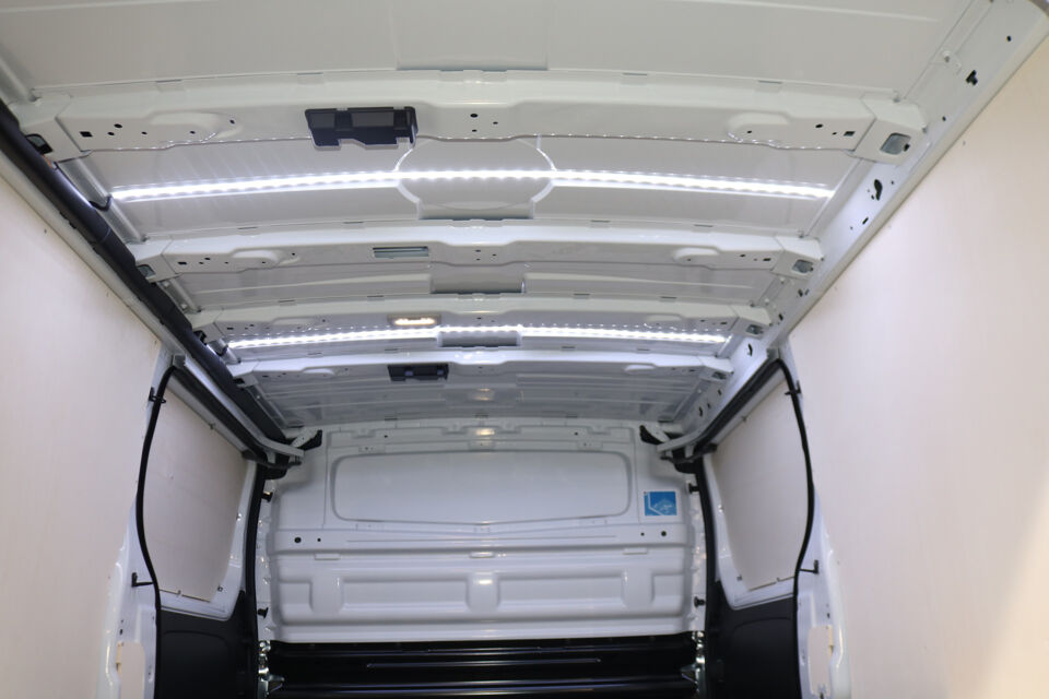 Renault Trafic 2.0 dCi 170pk L2 H1 Automaat Airco Navigatie Camera Trekhaak