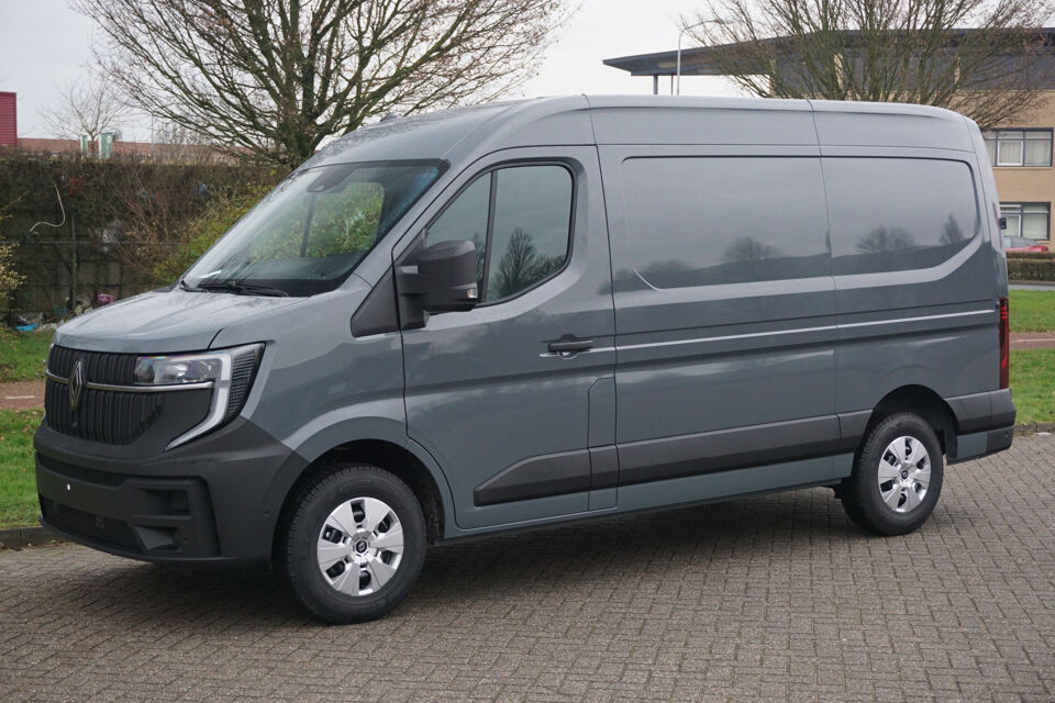 Renault Master T35 2.0 150PK Extra L2H2 BPM VRIJ!!