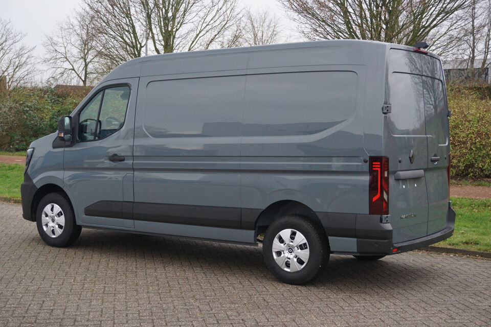 Renault Master T35 2.0 150PK Extra L2H2 BPM VRIJ!!