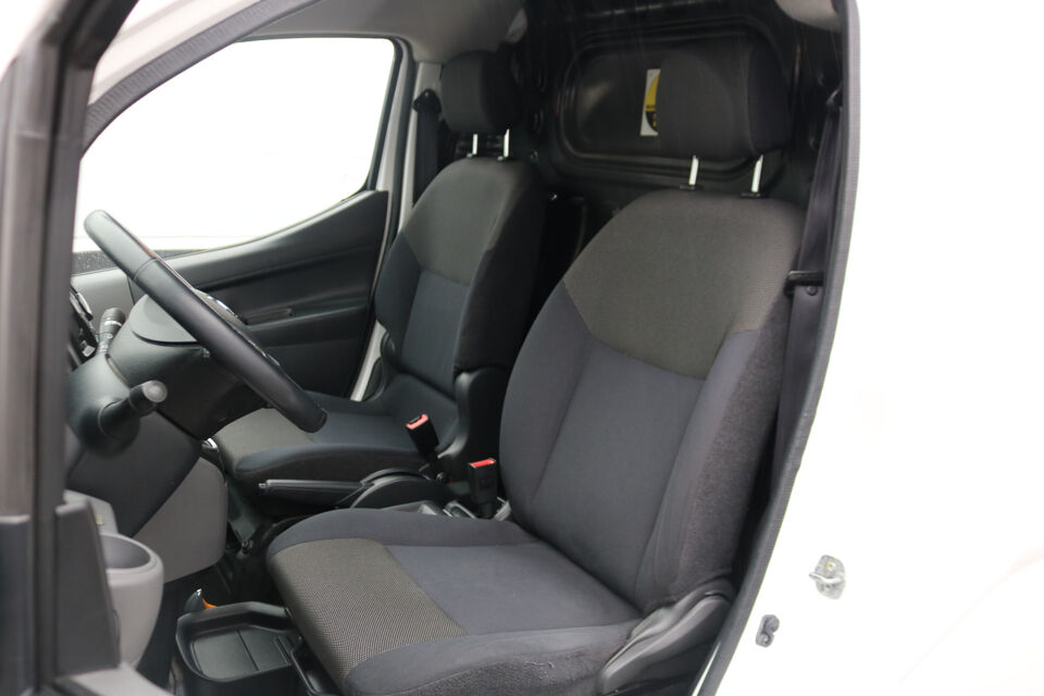 Nissan E-NV200 Business