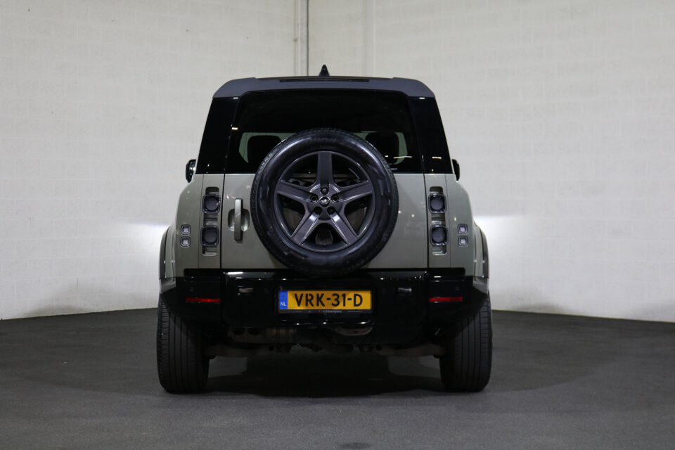 Land Rover Defender 3.0 D300 110 MHEV S Grijs Kenteken BPM Vrij