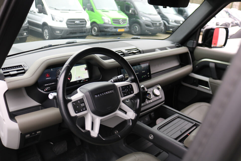 Land Rover Defender 3.0 D300 110 MHEV S Grijs Kenteken BPM Vrij