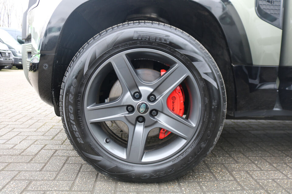 Land Rover Defender 3.0 D300 110 MHEV S Grijs Kenteken BPM Vrij