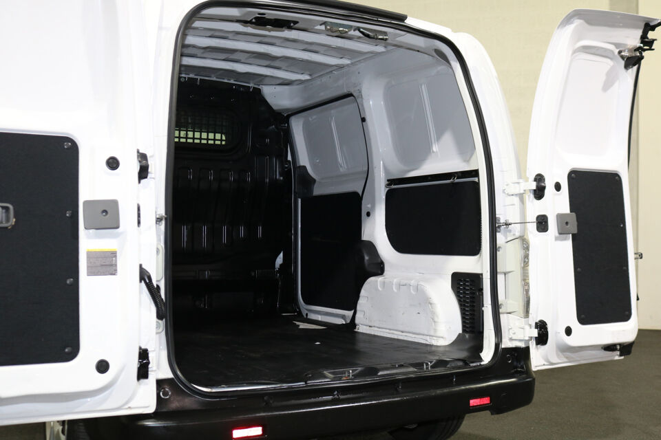 Nissan E-NV200 Business