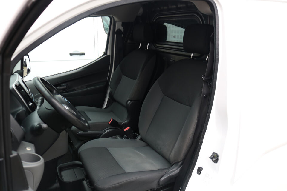 Nissan E-NV200 Business