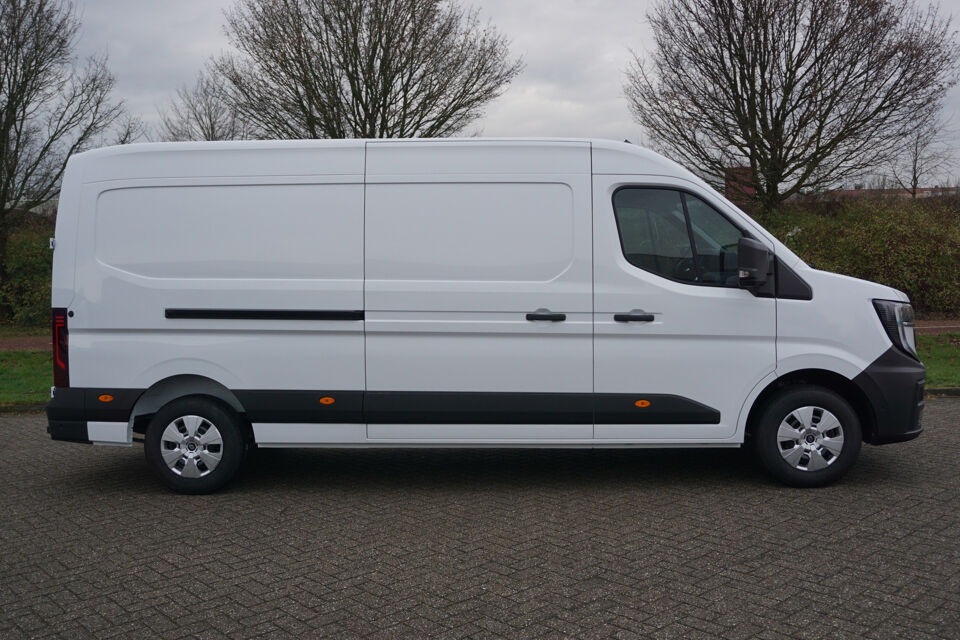 Renault Master T35 2.0 150PK Extra L3H2 BPM VRIJ!!