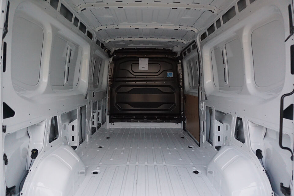 Renault Master T35 2.0 150PK Extra L3H2 BPM VRIJ!!