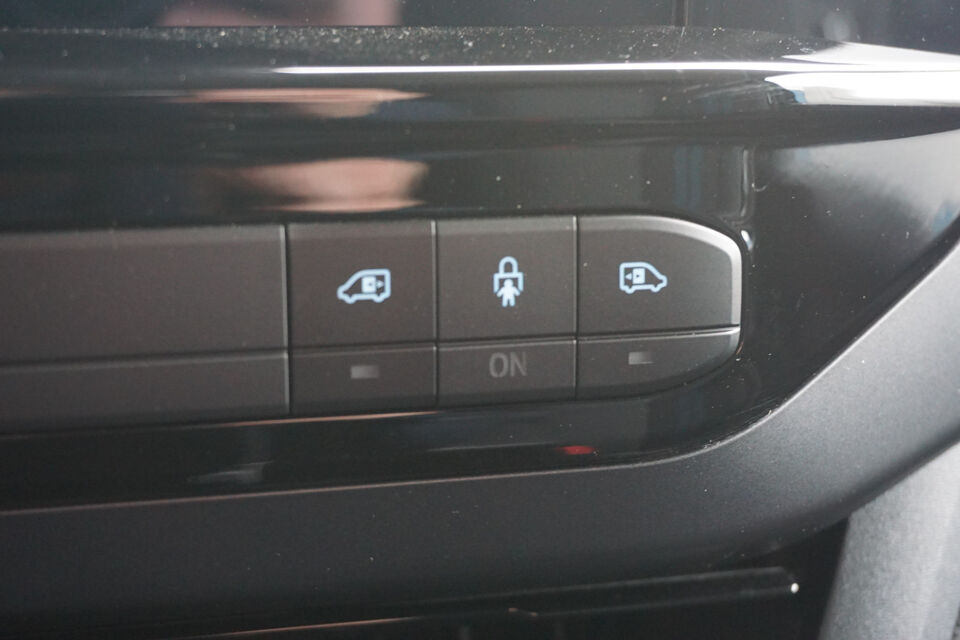 Ford Transit Custom 320S 170PK DC Sport AUT AWD BPM VRIJ!!