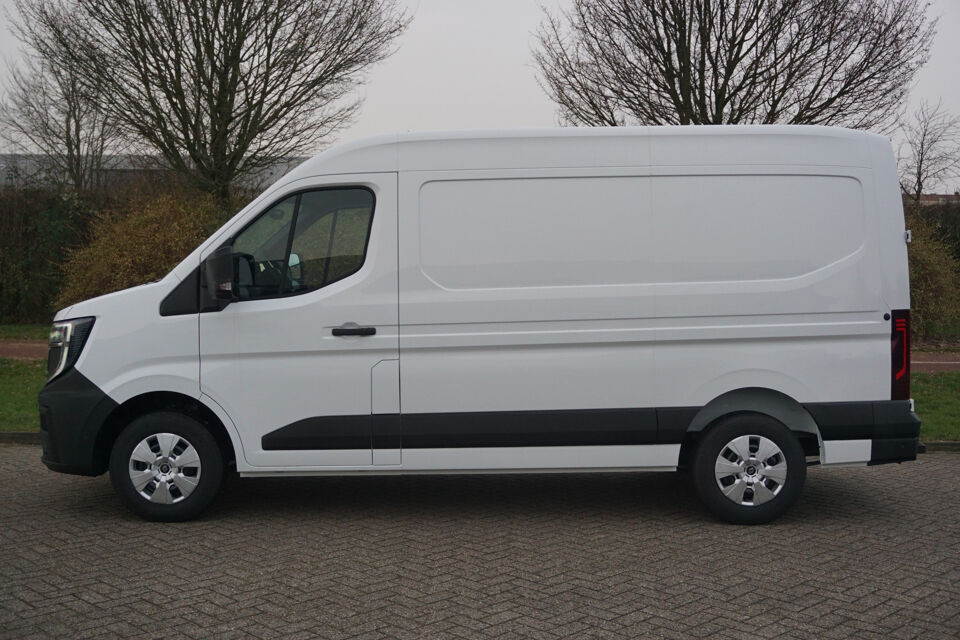 Renault Master T35 150PK Extra L2H2 BPM VRIJ!!