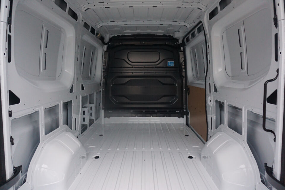 Renault Master T35 150PK Extra L2H2 BPM VRIJ!!
