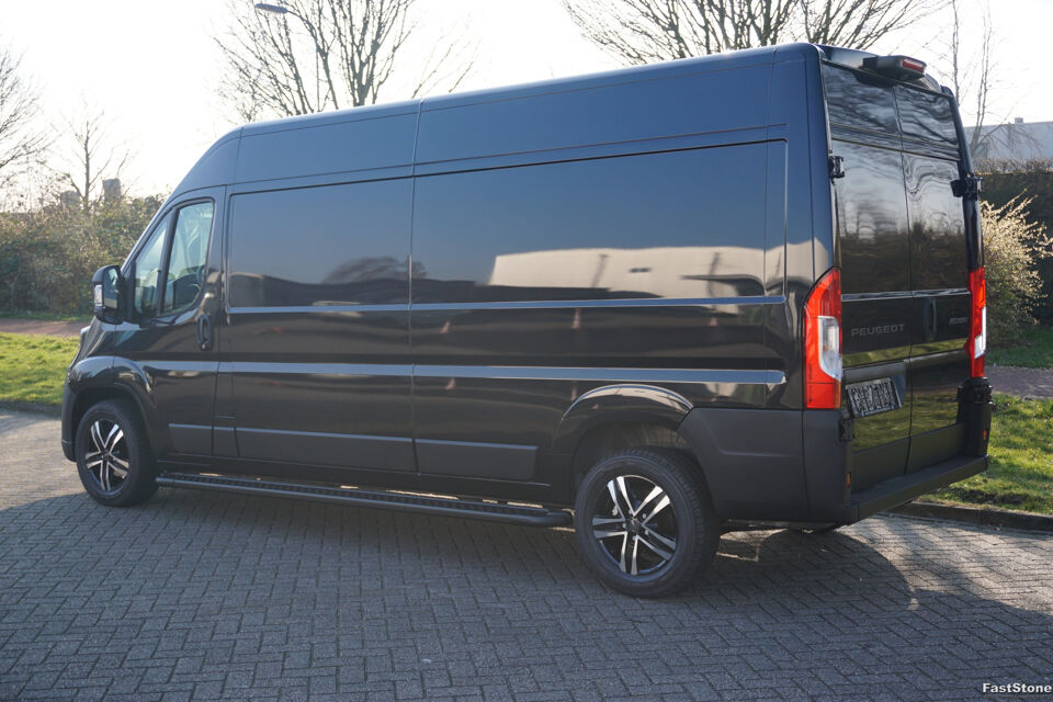 Peugeot Boxer 35+ Heavy 180PK EAT8 AUT Lifestyle Edition L3H2