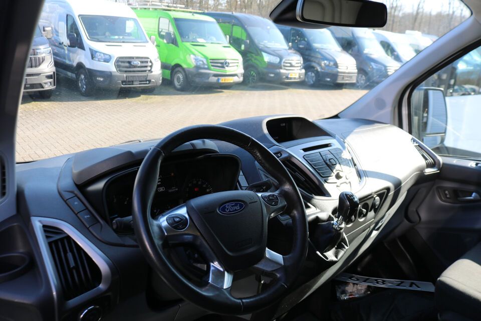 Ford Transit Custom 2.0 TDci 130pk L2 H1 Trend Airco 2.8T Trekhaak Euro 6