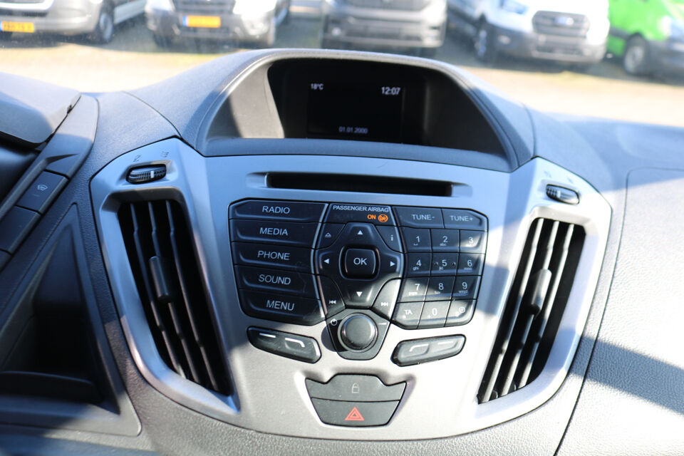 Ford Transit Custom 2.0 TDci 130pk L2 H1 Trend Airco 2.8T Trekhaak Euro 6