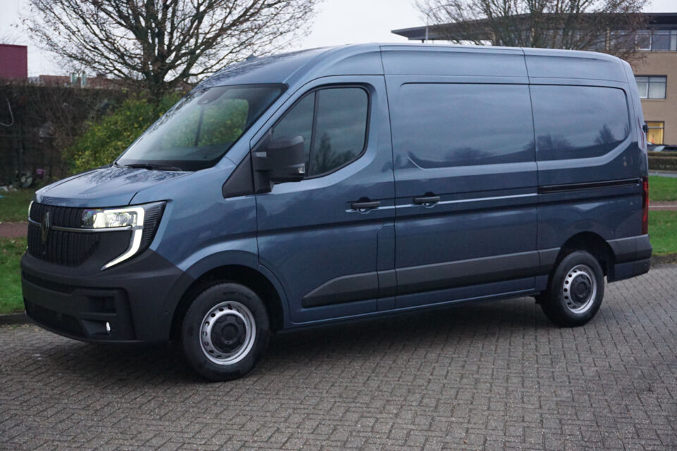 Renault Master T35 170PK Extra L2H2 BPM VRIJ!!