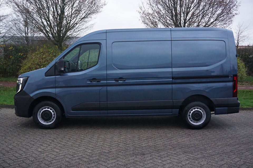 Renault Master T35 170PK Extra L2H2 BPM VRIJ!!
