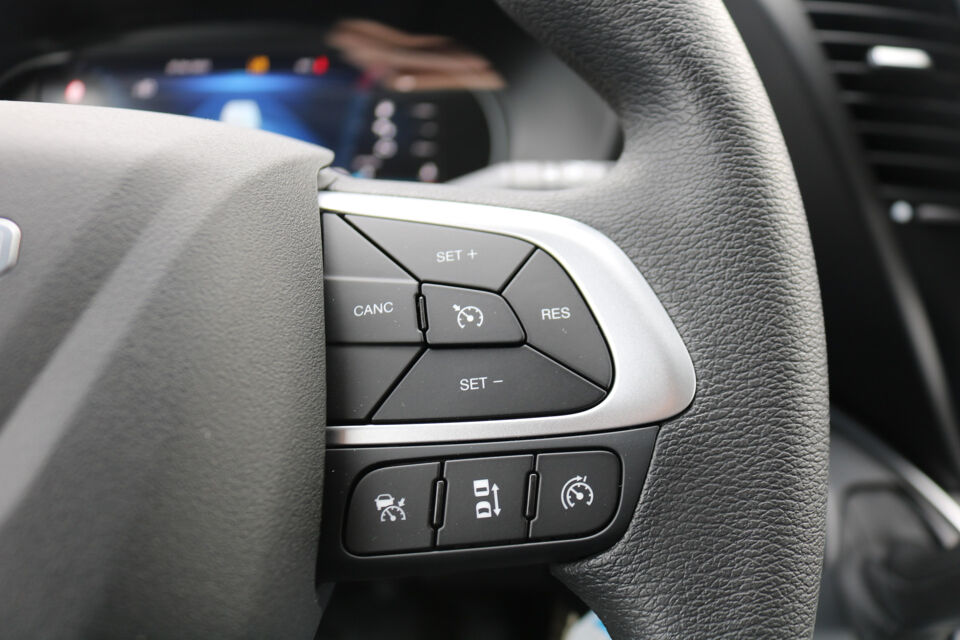 Iveco Daily 35S18 Hi-Matic L2 H2 Airco Navigatie Trekhaak Digitaal Dashboard